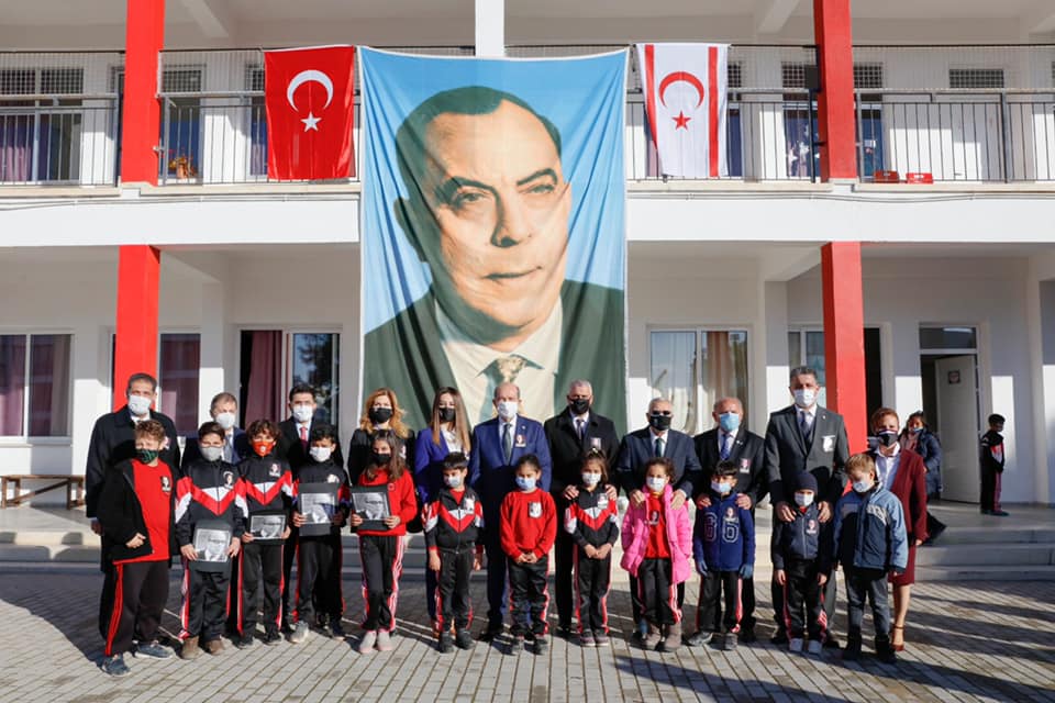 Hamitköy’de Dr. Fazil Küçük Anma Töreni ve Büst açılışı yapıldı