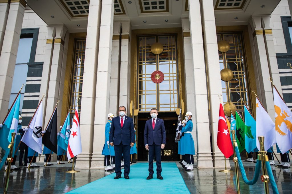 Sucuoğlu-Oktay görüşmesi başladı