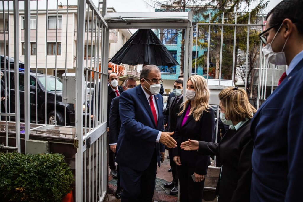 Sucuoğlu,KKTC Ankara Büyükelçiliği’ni de ziyaret etti