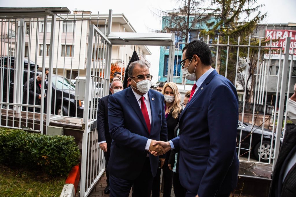 Sucuoğlu,KKTC Ankara Büyükelçiliği’ni de ziyaret etti