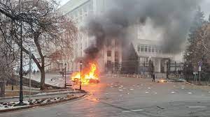 Kazakistan’da zamlara karşı başlatılan protestolar sürüyor