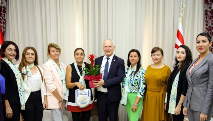 Meclis Başkanı Töre, Alsancak Mare-E Monte Yardım Derneği üyelerini kabul etti