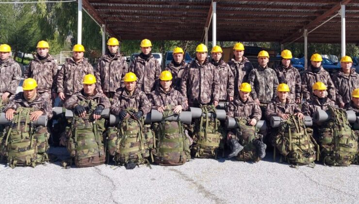 Polis Özel Harekat Müdürlüğü Personeli deprem bölgesine hareket  etti