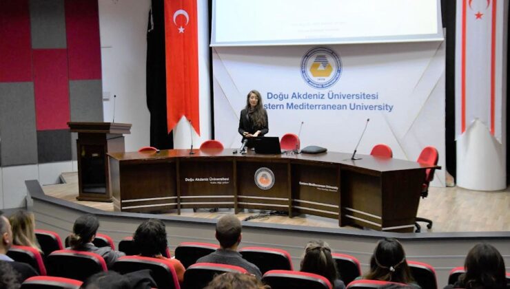 DAÜ’de deprem sürecinde psikososyal destek ve öğrencilerle iletişim konusunda çalışanlara yönelik eğitim düzenlendi