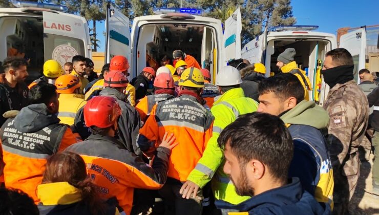 Başbakanlık:Canlı kurtarılan kişi KKTC kafilesinde olan Evren Çavdır’dır