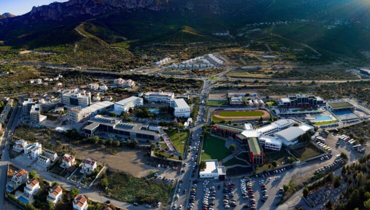 GAÜ’den Girne bölgesindeki depremzede öğrencilere ücretsiz yemek