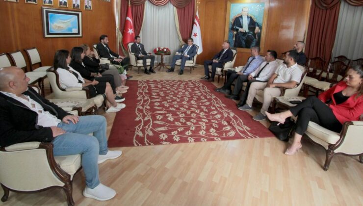 Başbakan Üstel: Sağlıkçılarımız sağlık merkezlerinin vazgeçilmez parçası ve değişmeyen unsurlardır