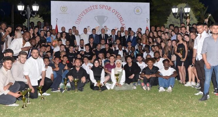Cumhurbaşkanı Tatar:Üniversite Spor Oyunları, ülke tanıtımına katkıda bulunmaya devam edecek