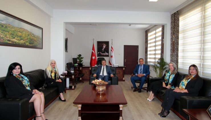 Başbakan Üstel, Mare Monte Girişimci Yardımseverler Derneği’ni kabul etti