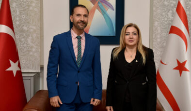 Ombudsman Varol, KKTC Roma temsilciliğini ziyaret etti