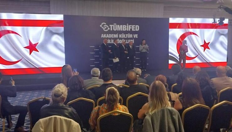 Cumhurbaşkanı Tatar, yılın “Vizyoner Ödülü”ne layık görüldü