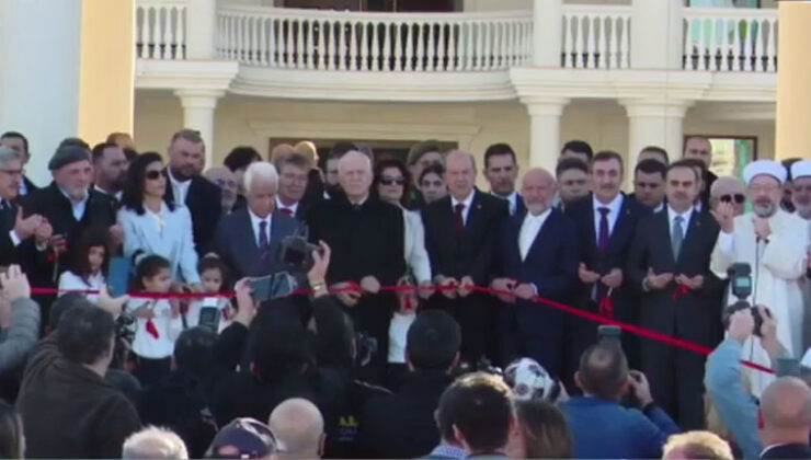 Dr. Suat Günsel Camii, YDÜ Yerleşkesi’nde düzenlenen törenle ibadete açıldı – BRTK
