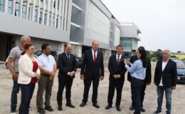 Başbakan Üstel yıl sonunda tamamlanması hedeflenen Yeni Girne Hastanesi’nin inşaatını gezdi
