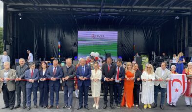 Cumhurbaşkanı Tatar, Londra’da düzenlenen Kıbrıs Türk Kültür Festivali’ne katıldı