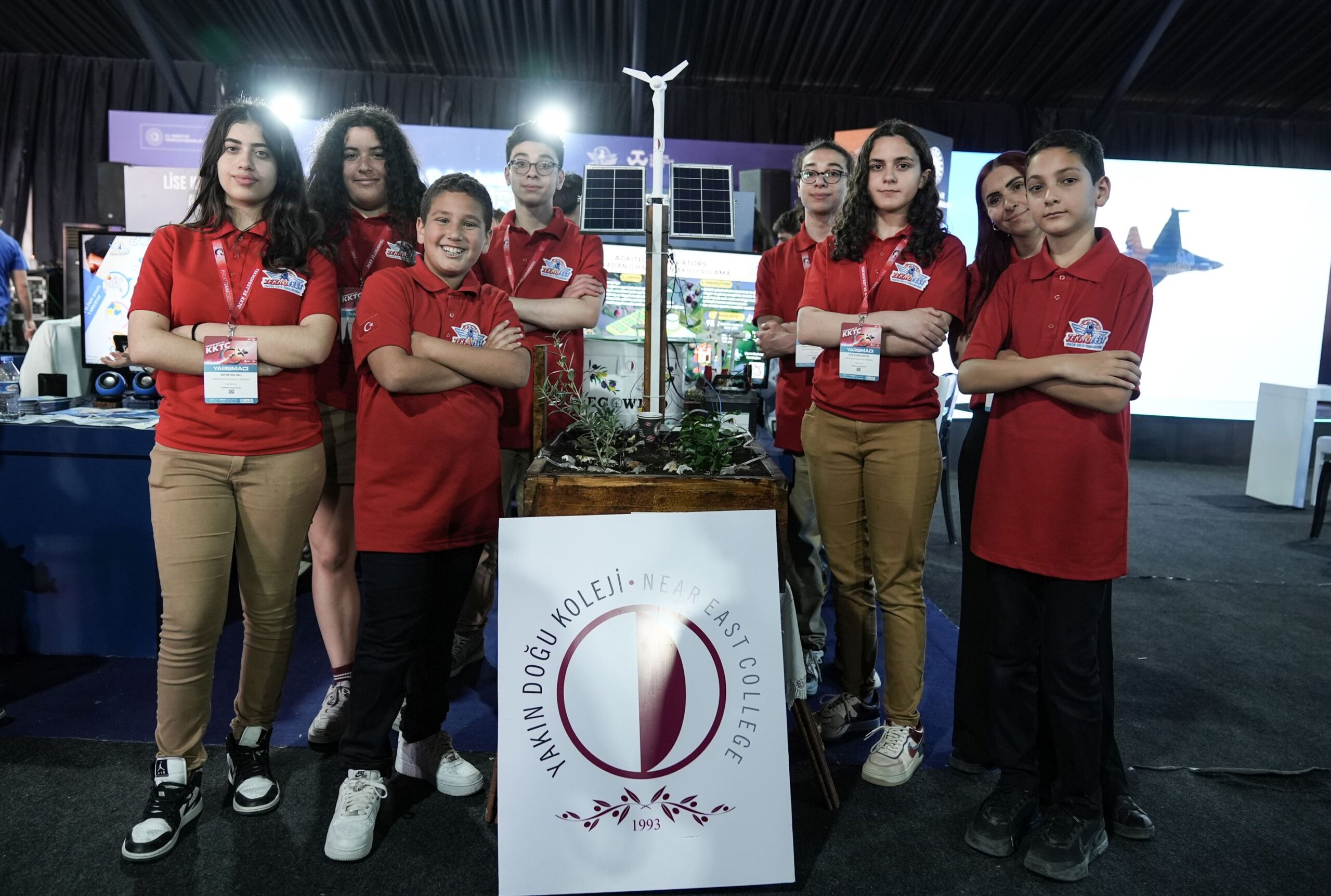 Gençler, verimliliği artıran akıllı tarım projeleriyle TEKNOFEST KKTC’de