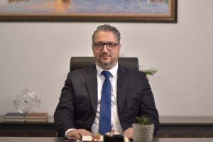 ŞENKUL’DAN SOKAK KÖPEKLERİ İÇİN ACİL ÇAĞRI