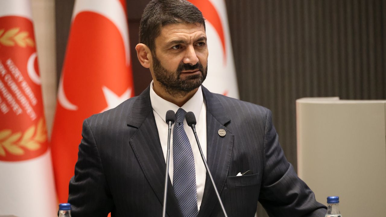 “Partimizin tartışılmasına müsaade etmeyiz”