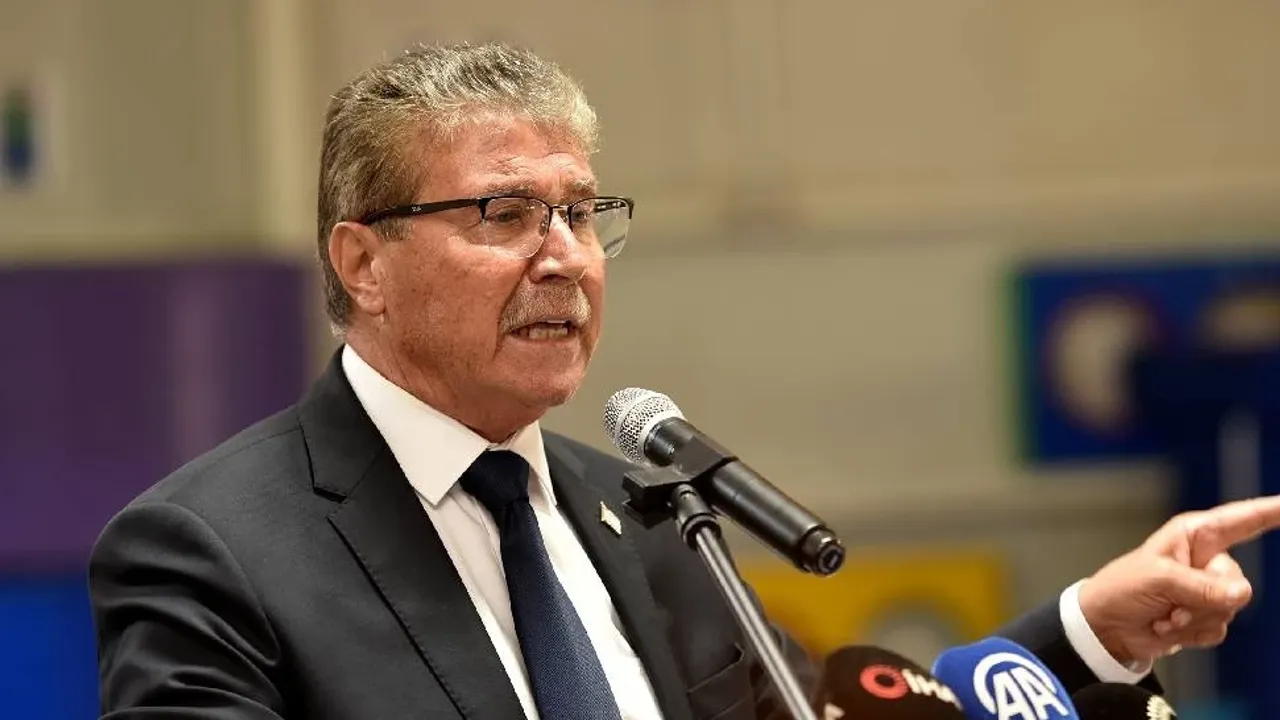 Üstel: “Kıbrıs’ta çözüm, egemen eşitlik temelinde iki ayrı devletin iş birliğine dayalı