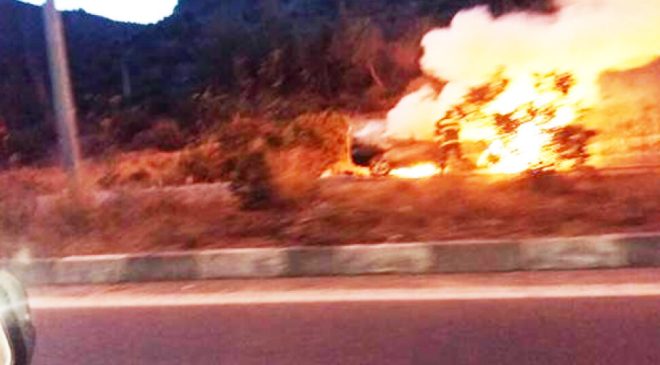 Cayır Cayır Yandı! Çevre Yolunda Araç Yangını