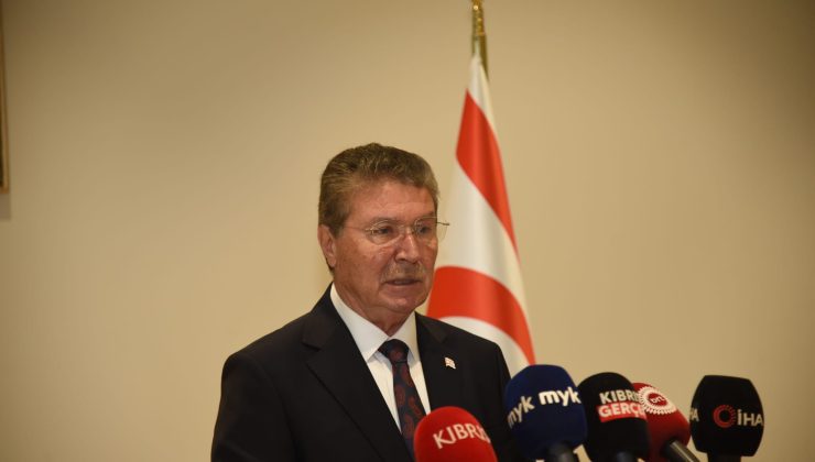 Başbakan Üstel: “Bizim görüşümüz net. Çözüm egemen eşit iki devletten geçer”