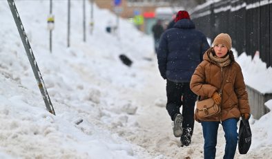 Rusya’nın Kamçatka Yarımadası’nda son 30 yılın en yoğun kar yağışı yaşanıyor