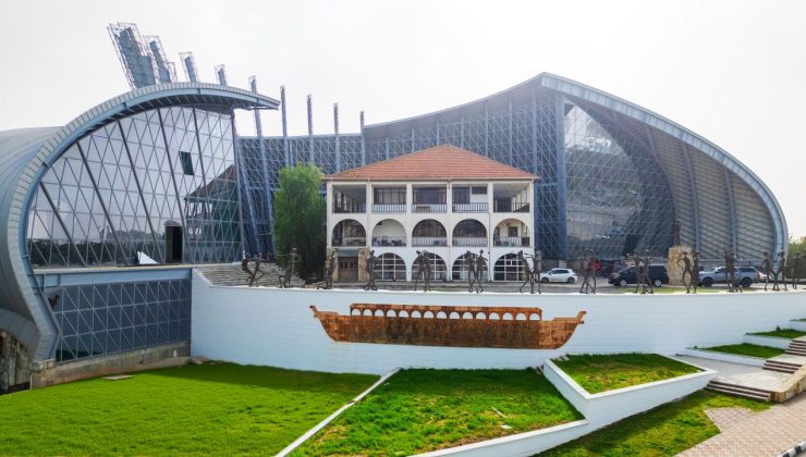 Yakın Doğu Üniversitesi Sanat Kütüphanesi Kuruyor!