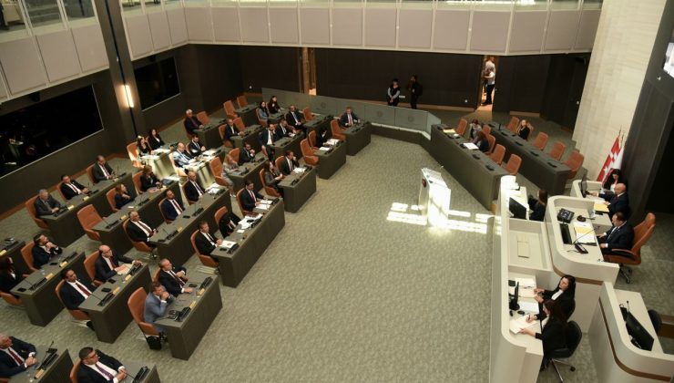 Meclis’te tasarruf tedbirleri tartışması