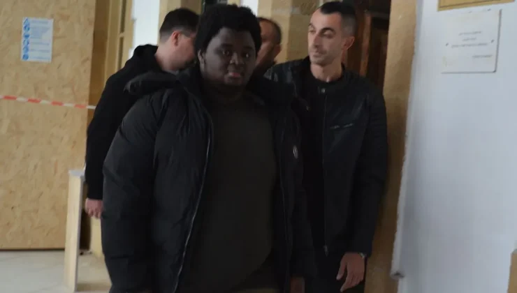 Taksiciyi dolandırdı