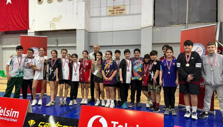 Badmintonda U11 ve U13 Milli Takım seçmesi yapıldı