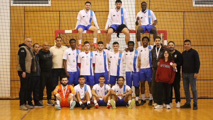 Üniversiteler salon futbolu erkekler şampiyonu DAU