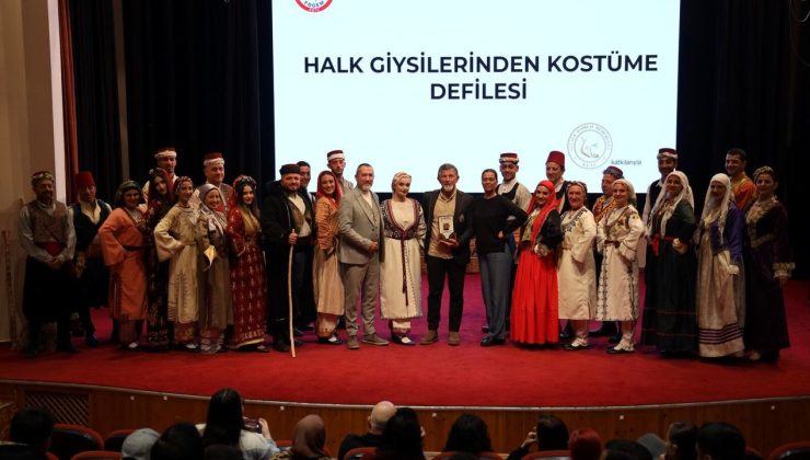 İskele’de Kıbrıs Türk Kostüm Defilesi ilgi gördü
