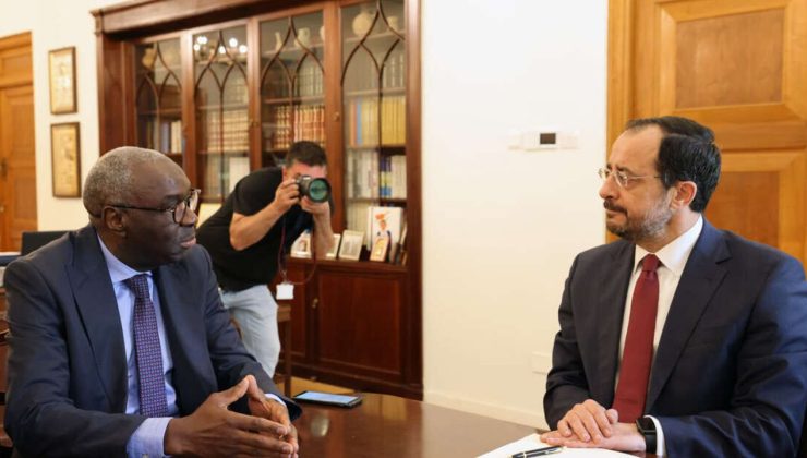 Hristodulidis-Diagne görüşmesi Rum basınında geniş yer buldu