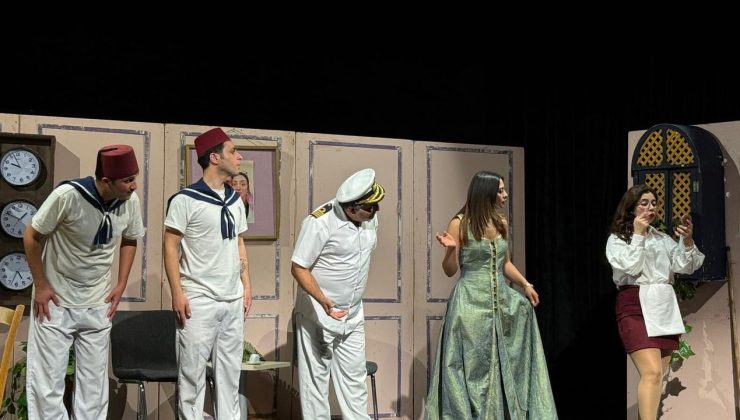 Esentepe Kültür Sarayı Dünya Tiyatro Günü’nde yeniden kapılarını açtı