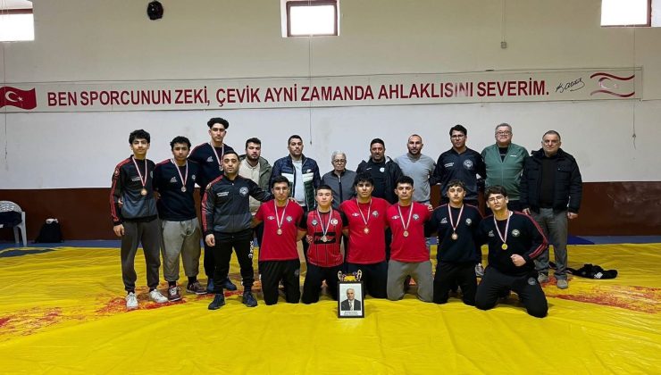 Grekoremenciler Mert Doğan Soyalan anısına güreşti