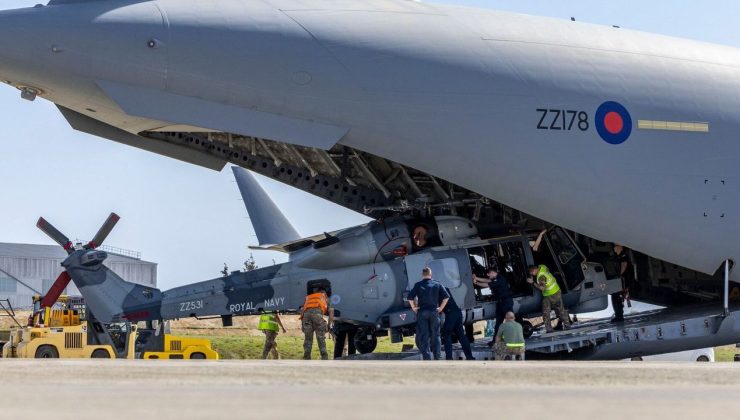 İngiltere ikinci savaş gemisini gönderiyor