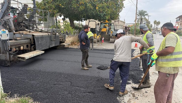 İskele’de asfaltlama çalışmaları devam ediyor