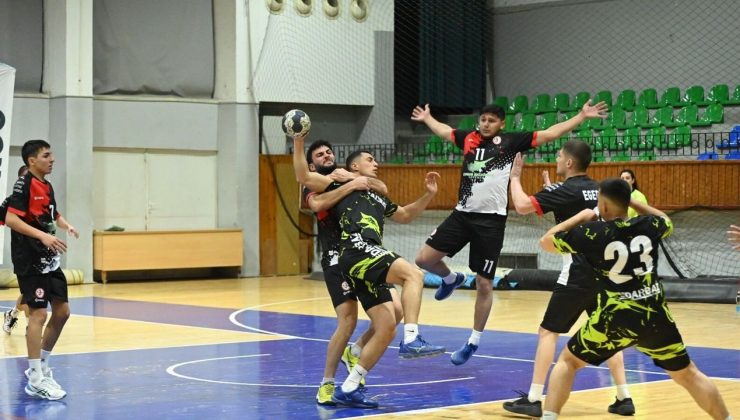 UKÜ ve Darbaz şampiyonluk için karşılaşacak