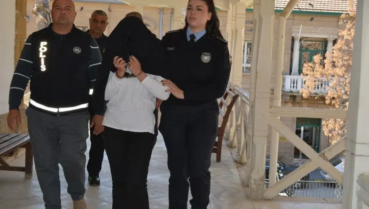 Çaldığı paralarla sefa sürmüş