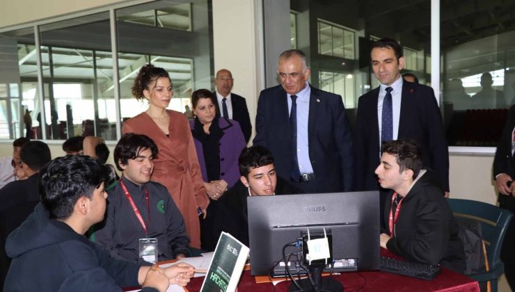 Meslek Liseleri Arası Hackathon Yarışması, UKÜ’de gerçekleştirildi