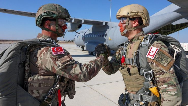 “Deniz kadar sakin, fırtına kadar kararlı”