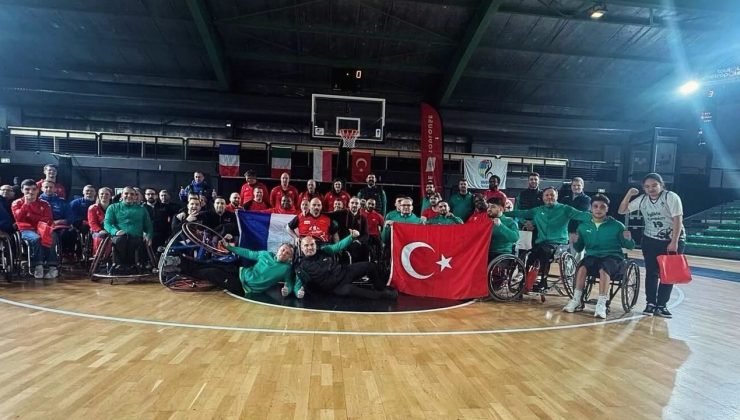 Vakıflar EuroCup 3’te tarih yazdı