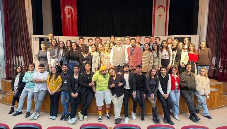 Doğru kişiyi seçmek hiç bu kadar komik olmamıştı