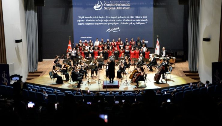 KKTC CSO 23 Nisan Ulusal Egemenlik ve Çocuk Bayramı dolayısıyla konser verdi
