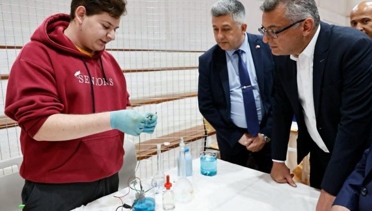 Cumhurbaşkanı Tufan Erhürman Bilim Şenliği’ne katıldı