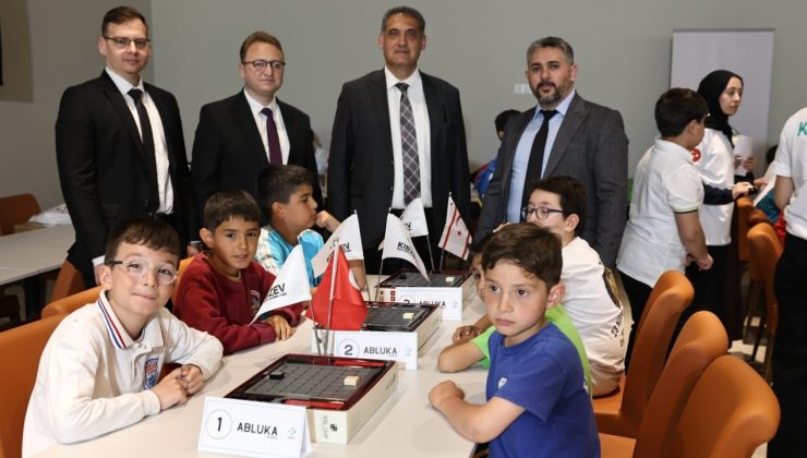 KKTC’de genç  zihinler yarıştı: 3. Akıl ve Zeka Oyunları Turnuvası heyecanı
