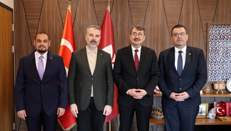 Bahçeşehir Kıbrıs Üniversitesi’nden İbn Haldun Üniversitesi’ne ziyaret