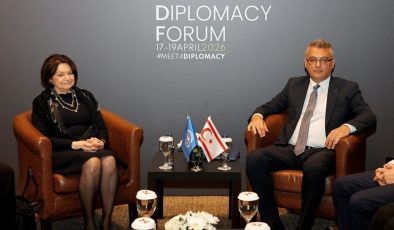 Rumlarda bayrak tepkisi