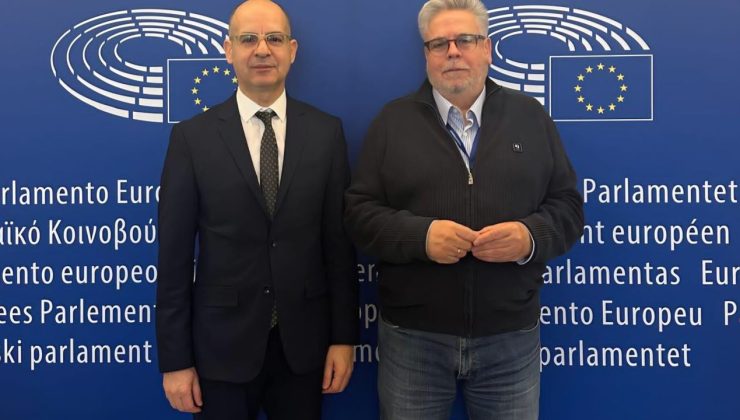 Cumhurbaşkanlığı Müsteşarı Mehmet Dânâ yurt dışı temaslarını sürdürüyor