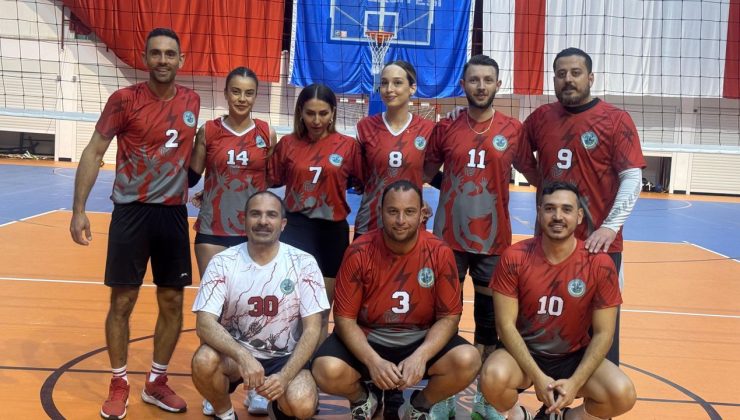 DAÜ Şampiyon Melekler Voleybol Anı Turnuvasında sona gelindi