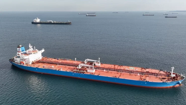 Trump: Hürmüz Boğazı’ndan petrol tankerlerinin geçişleri yetersiz